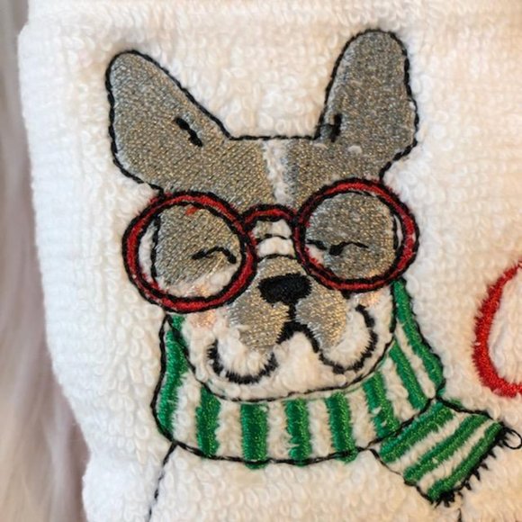 Chateau Royale Holiday Hand Towel Set - Picture 5 of 7